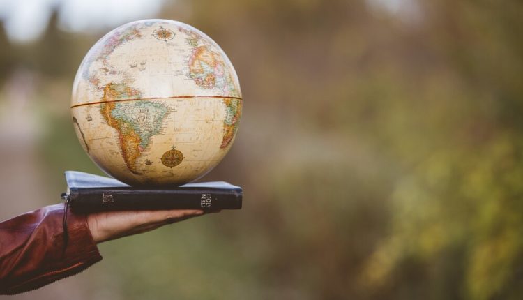 Como Cristãos Podem Usar a Criação de Sites para Expandir sua Missão na Internet